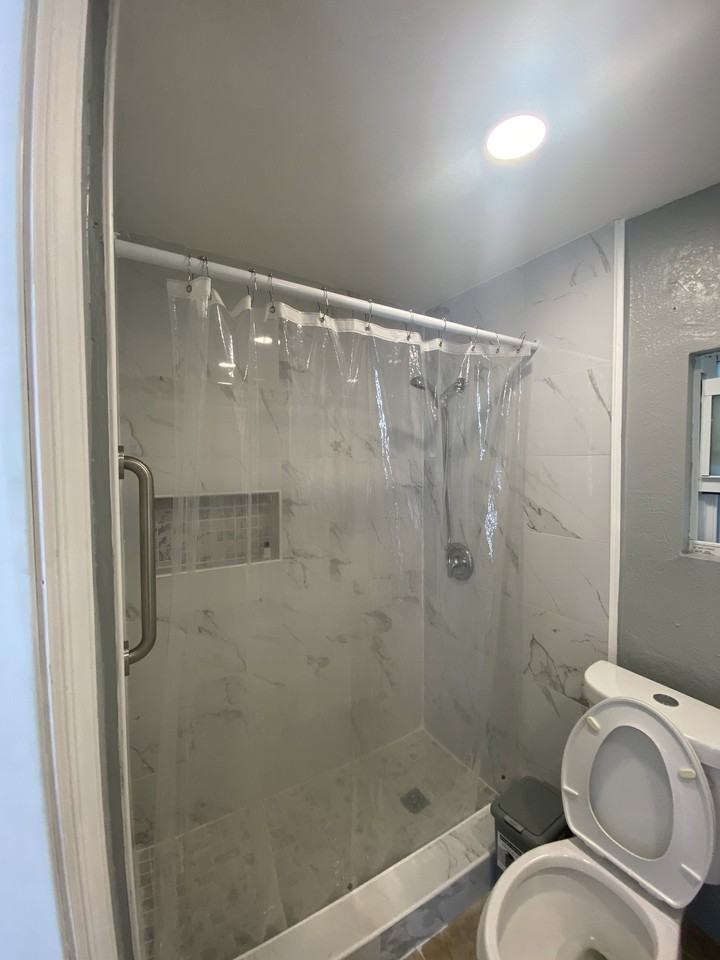 1260 Nw 192nd Ter - Photo 4 of 6