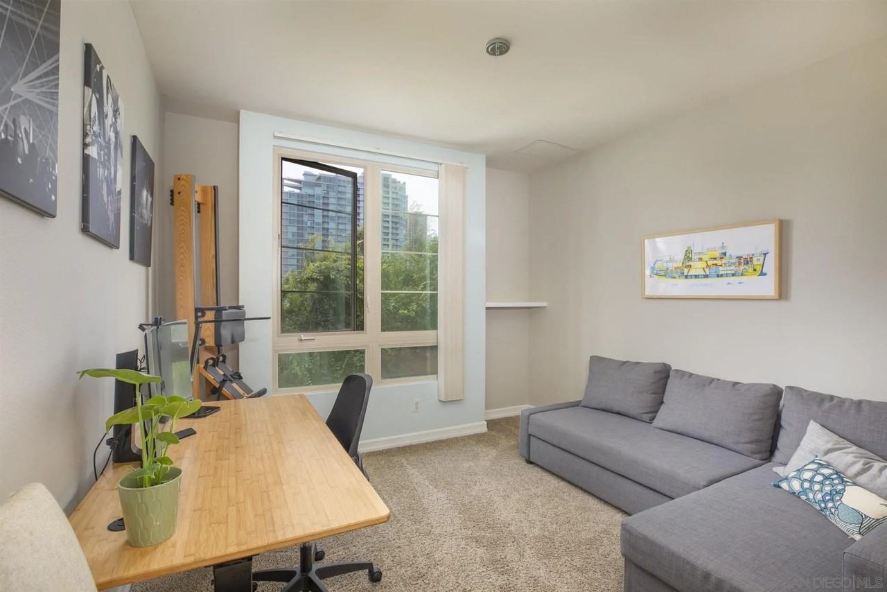 1400 Broadway #1305 - Photo 4 of 23