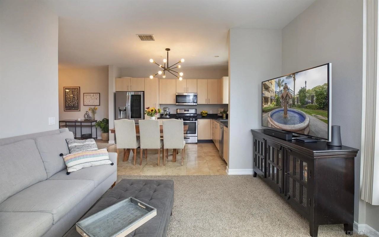 1400 Broadway #1305 - Photo 5 of 23