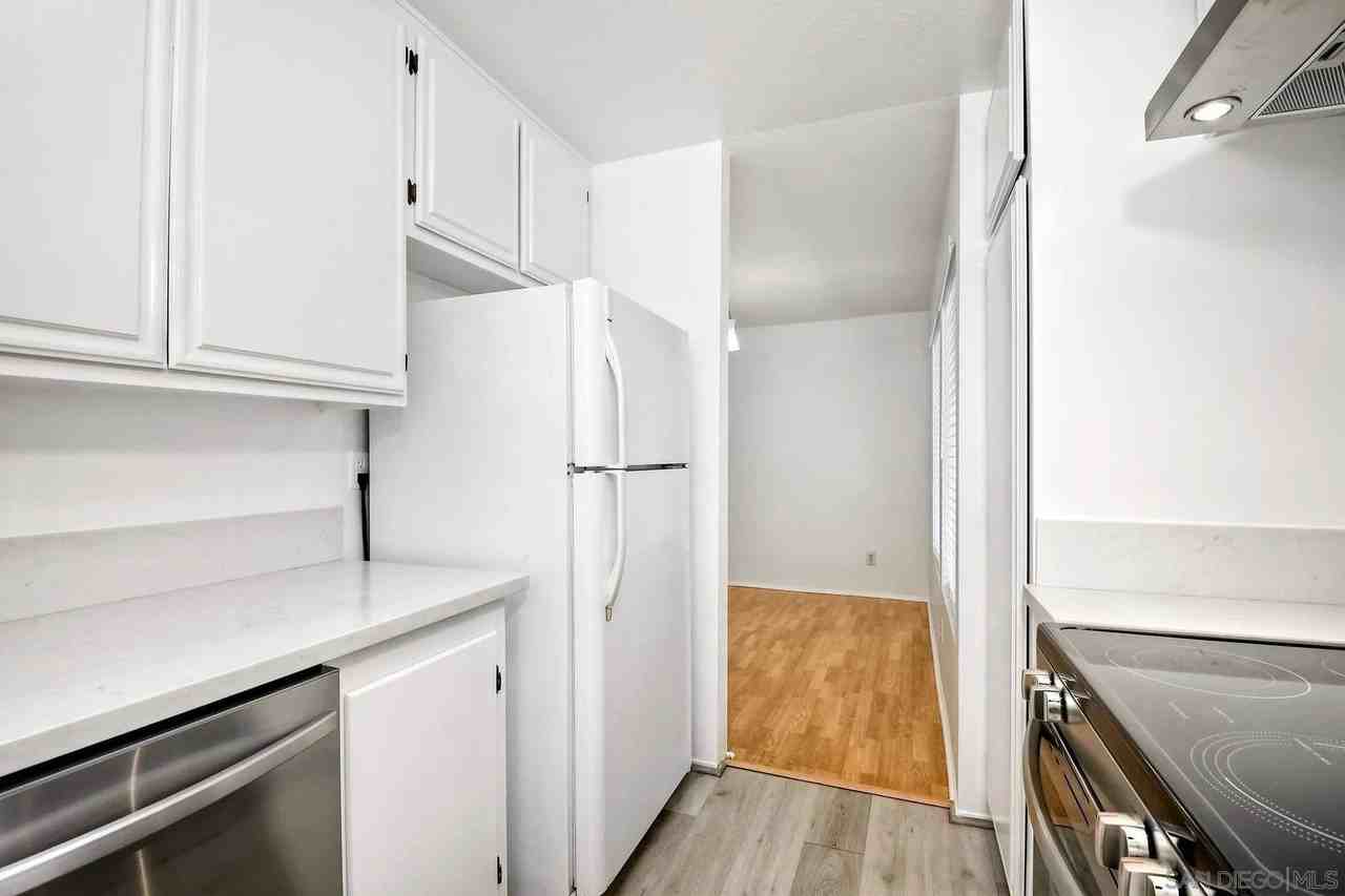17637 Pomerado Rd #223 - Photo 6 of 27