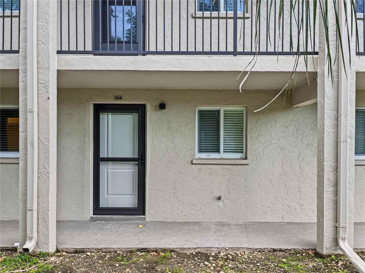 6470 Hollywood Blvd #104 - Photo 2 of 16