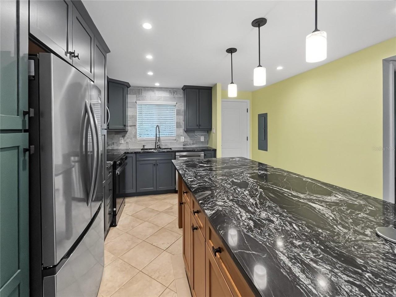 6470 Hollywood Blvd #104 - Photo 7 of 16