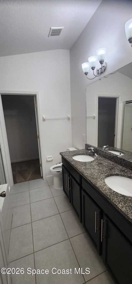 1817 Elkins Point Dr - Photo 4 of 24