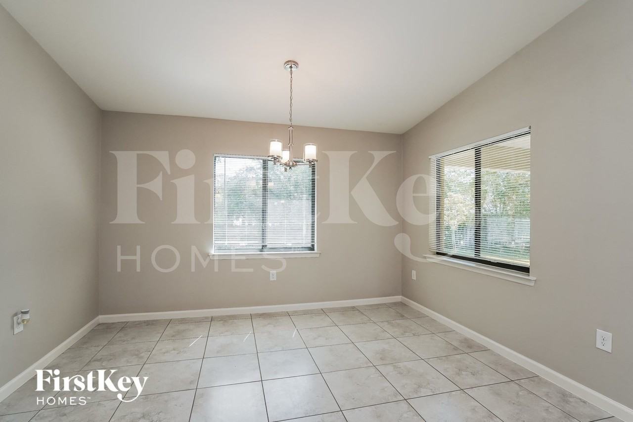 18241 Hepatica Rd - Photo 5 of 15