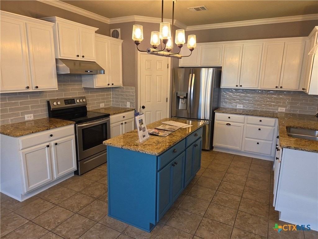 6138 Fair Hill Dr - Photo 5 of 13
