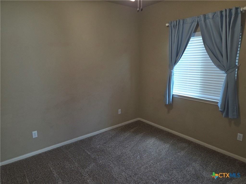 6138 Fair Hill Dr - Photo 6 of 13