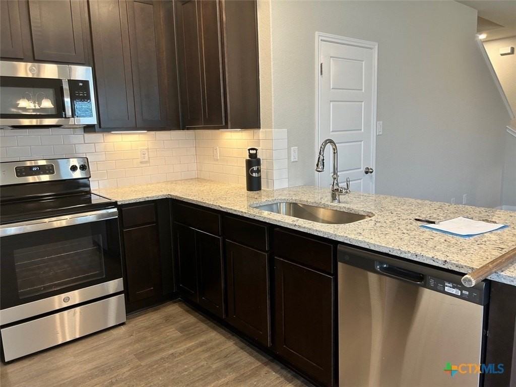 3414 Lindsay Ln #3414 - Photo 5 of 18