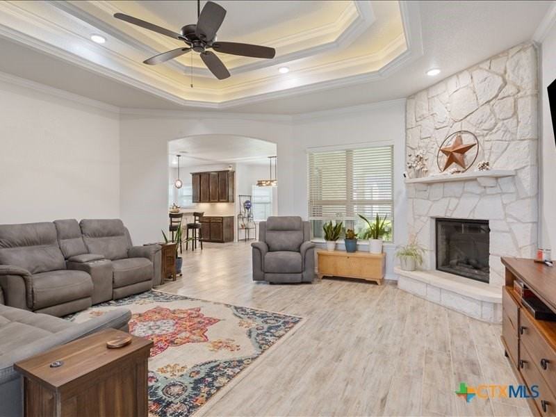 7711 Silicon Dr - Photo 4 of 15