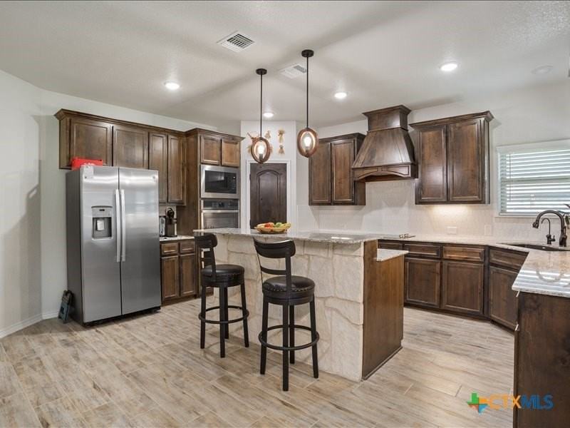 7711 Silicon Dr - Photo 5 of 15