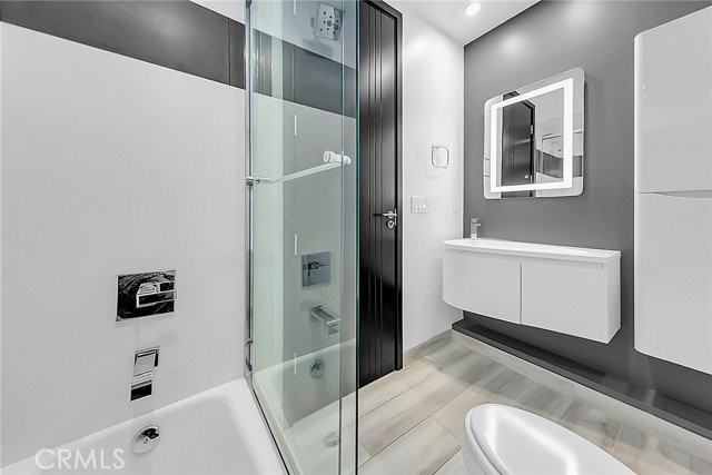 2119 Grant Ave #B - Photo 6 of 6