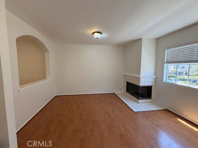 2300 Maple Ave #25 - Photo 4 of 8