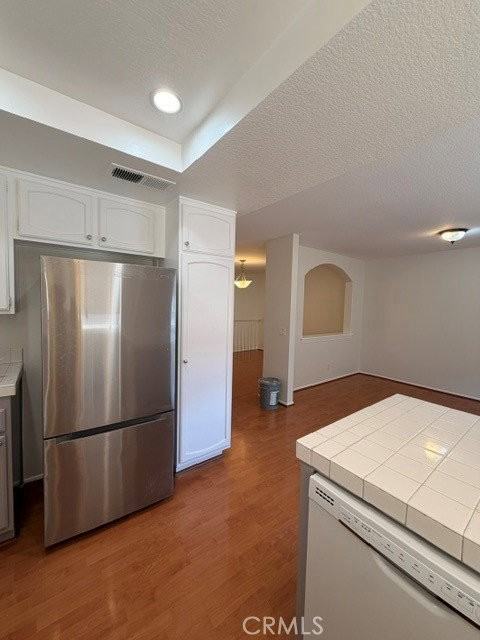 2300 Maple Ave #25 - Photo 7 of 8