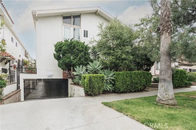 1122 9th St #2 - Photo 7 of 7