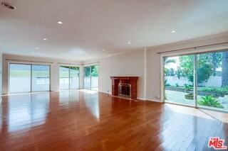 7230 W 90th St - Photo 2 of 8