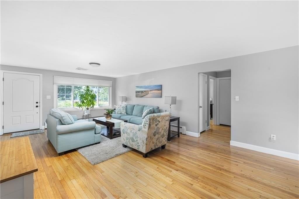 288 Green End Ave - Photo 7 of 43