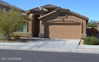 featured image of 2446 E Calle Pelicano