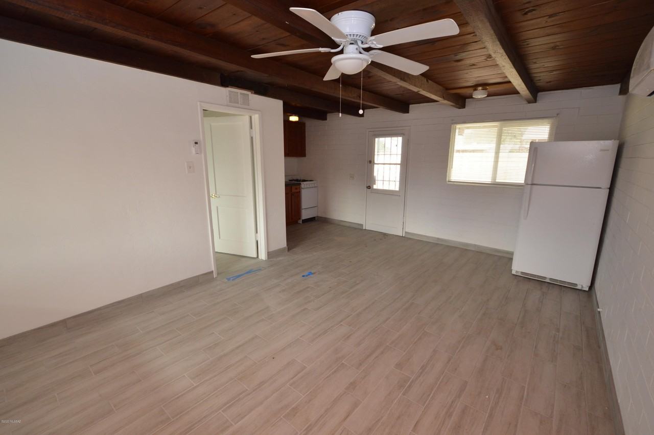 2611 E Fort Lowell Rd - Photo 3 of 6