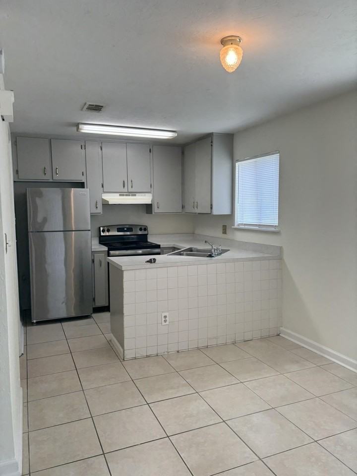 6169 Greenon Ln - Photo 3 of 16