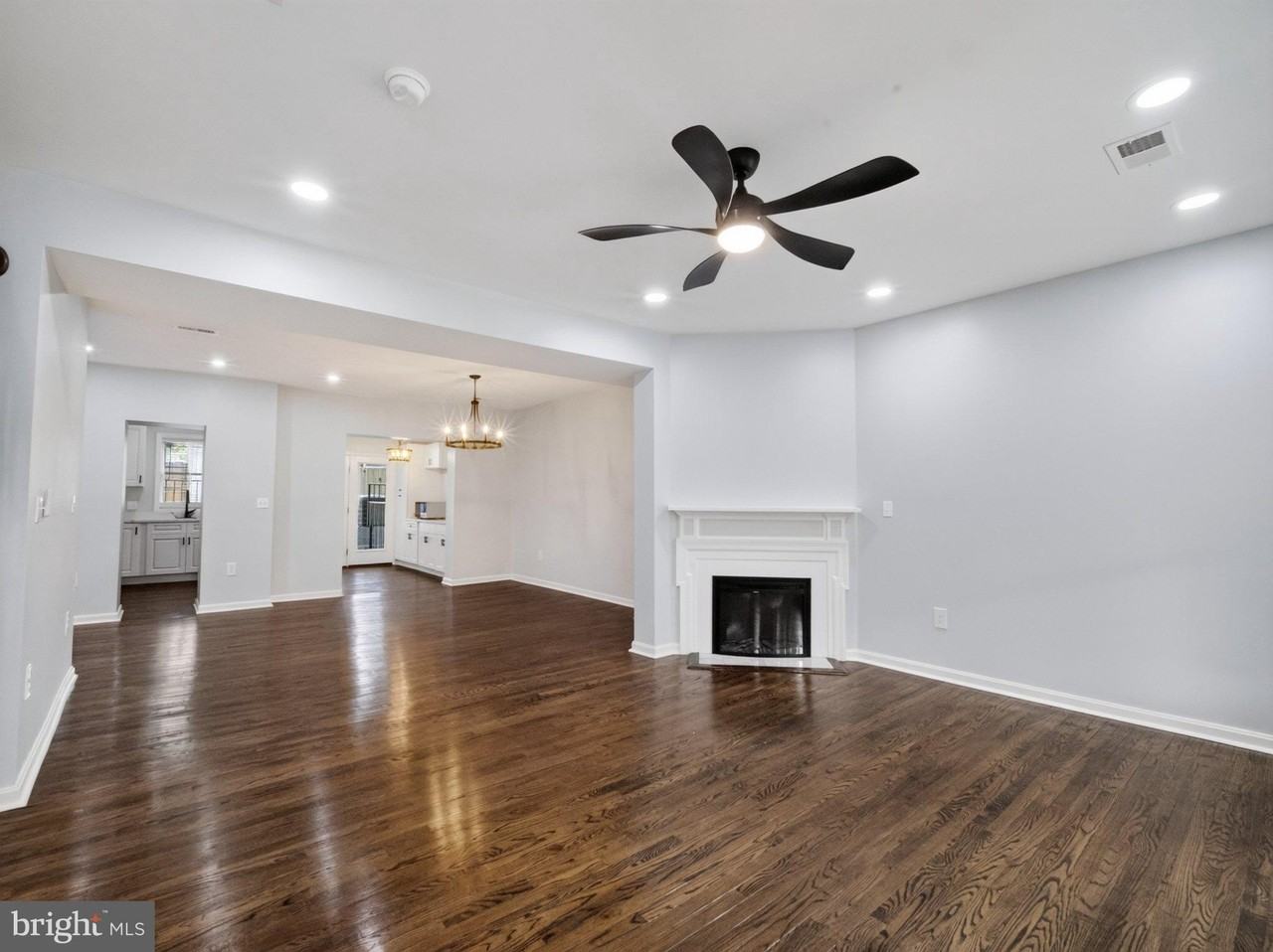 4107 4th St Nw - Photo 6 of 50