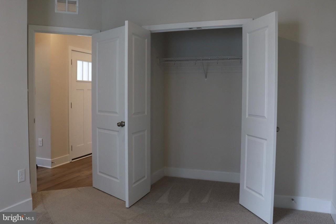 10728 Millport St - Photo 5 of 31
