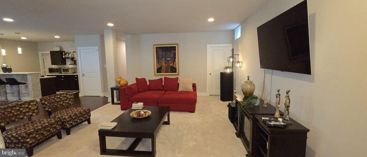 2800 Big Bear Ter - Photo 6 of 21