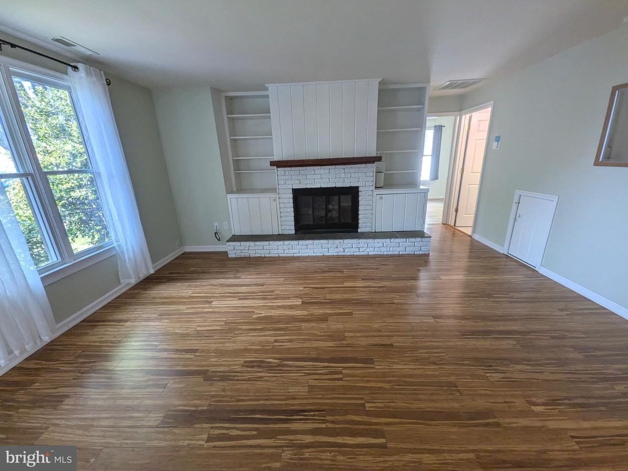 965 Chester River Dr - Photo 6 of 50