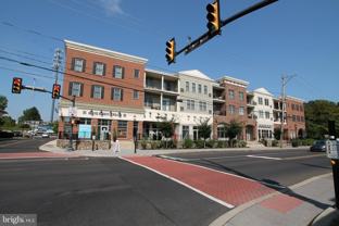 200 N Sycamore St #2A - Photo 1 of 1