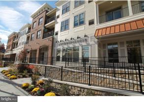 200 N Sycamore St #3H - Photo 1 of 1