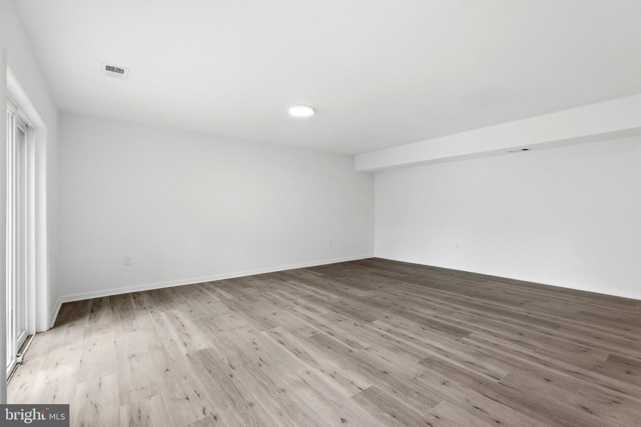 4533 Logsdon Dr #244 - Photo 7 of 30