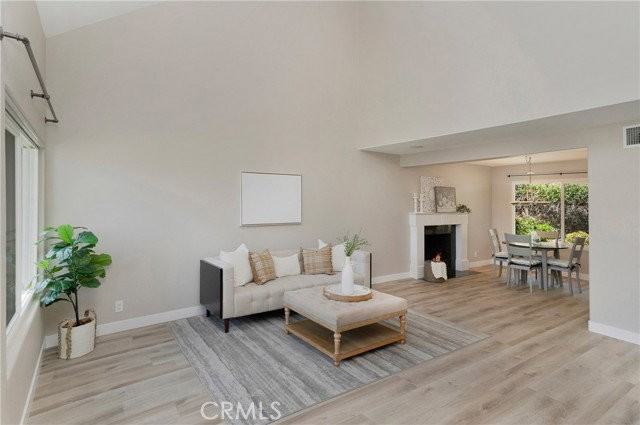 419 Fleming Ave - Photo 2 of 8