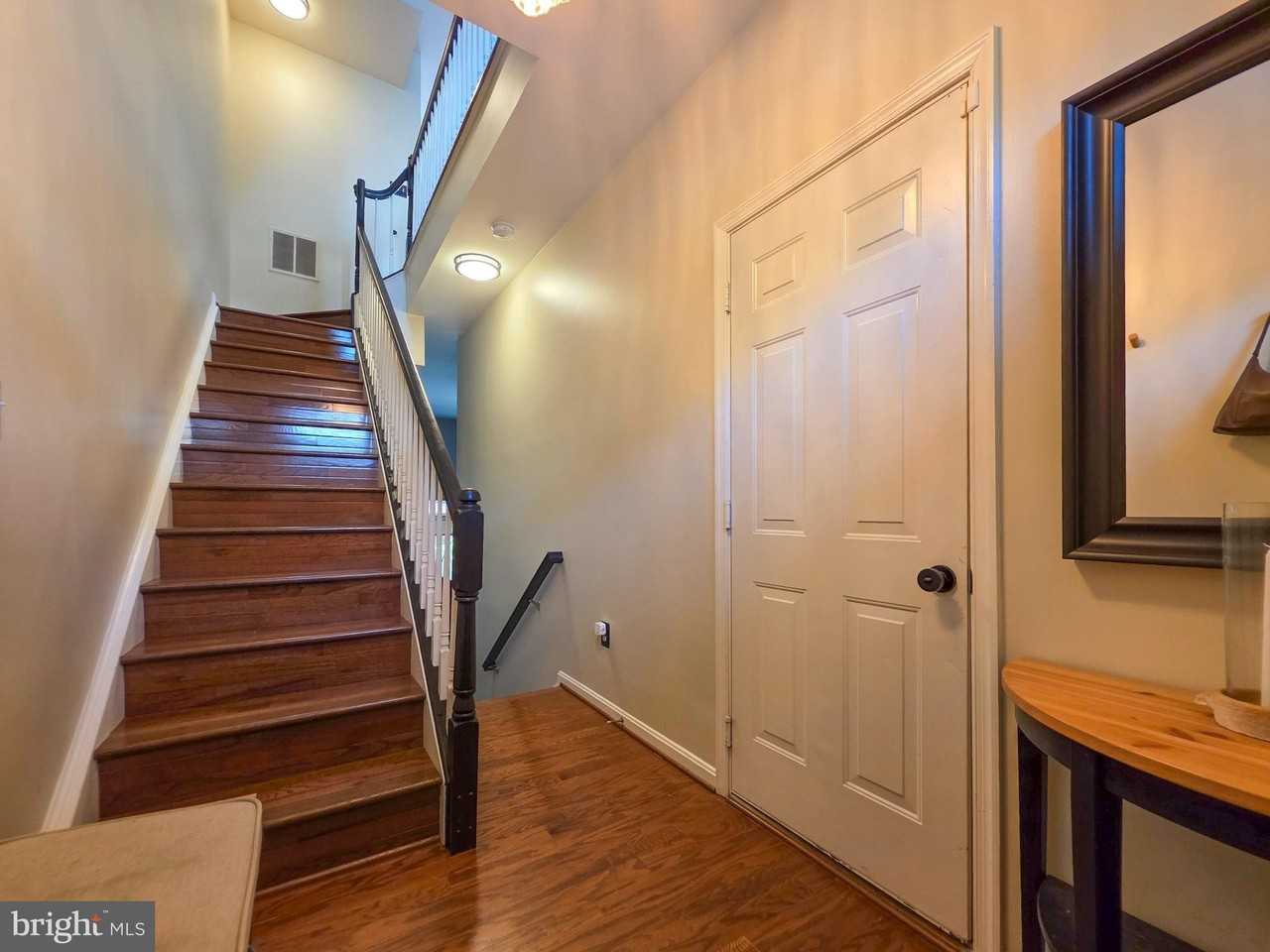 5303 Arapaho Ln - Photo 2 of 31