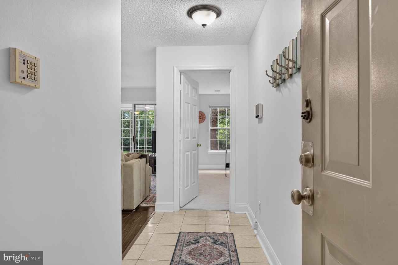 12103 Green Ledge Ct #101 - Photo 3 of 30