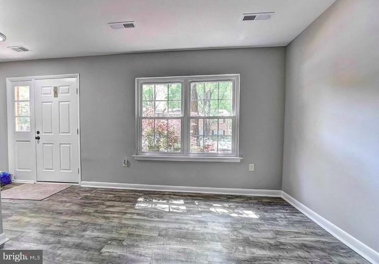 2226 Gunsmith Sq - Photo 7 of 17