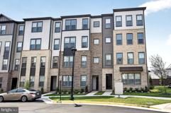 20957 Bluebird Sq - Photo 1 of 1
