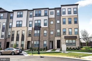 20957 Bluebird Sq - Photo 1 of 1