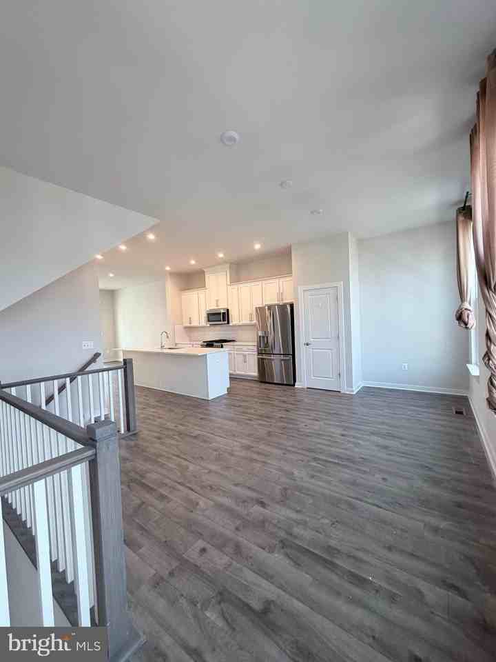 17958 Woods Overlook Dr - Photo 6 of 38