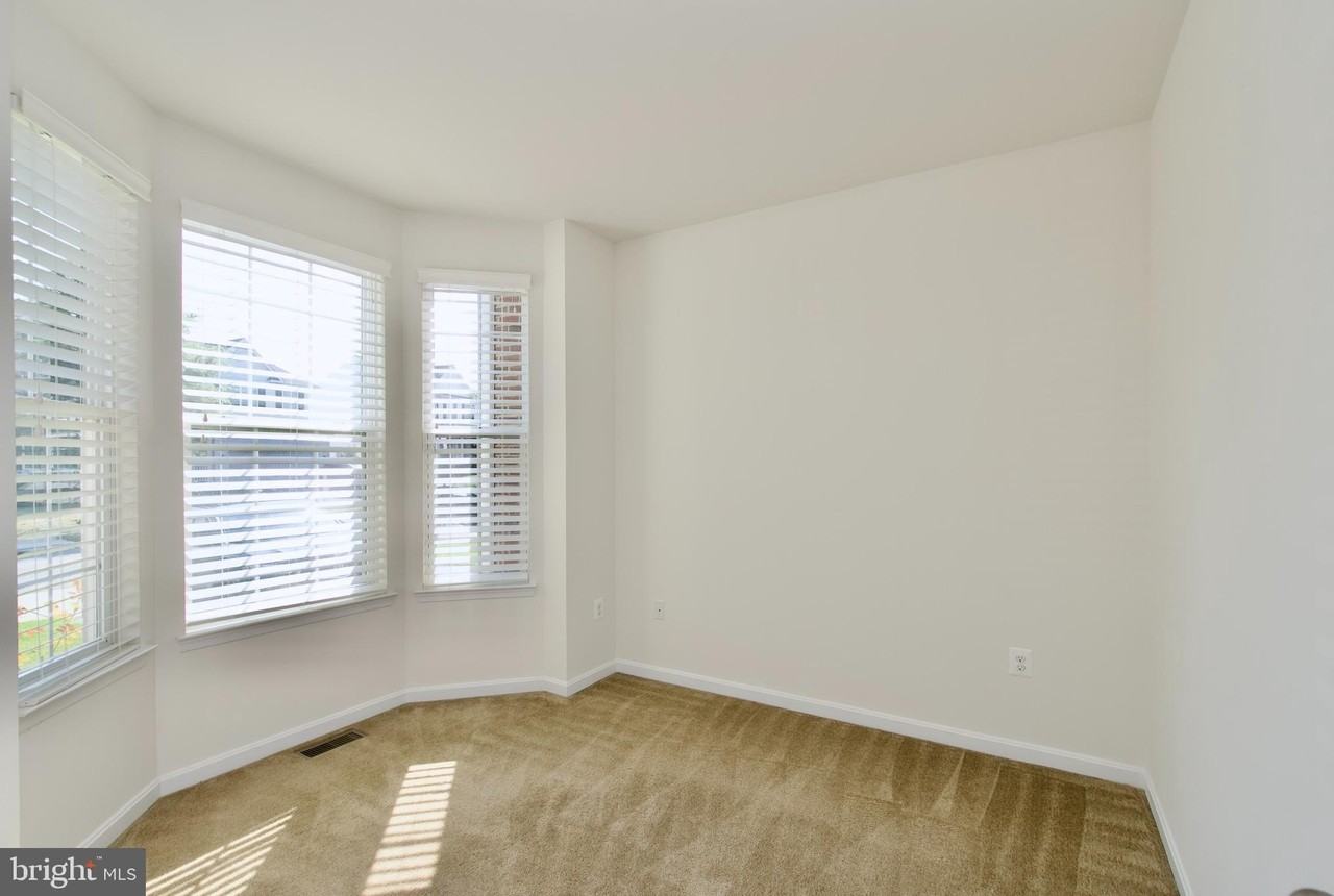15 Cornerstone Dr - Photo 6 of 49