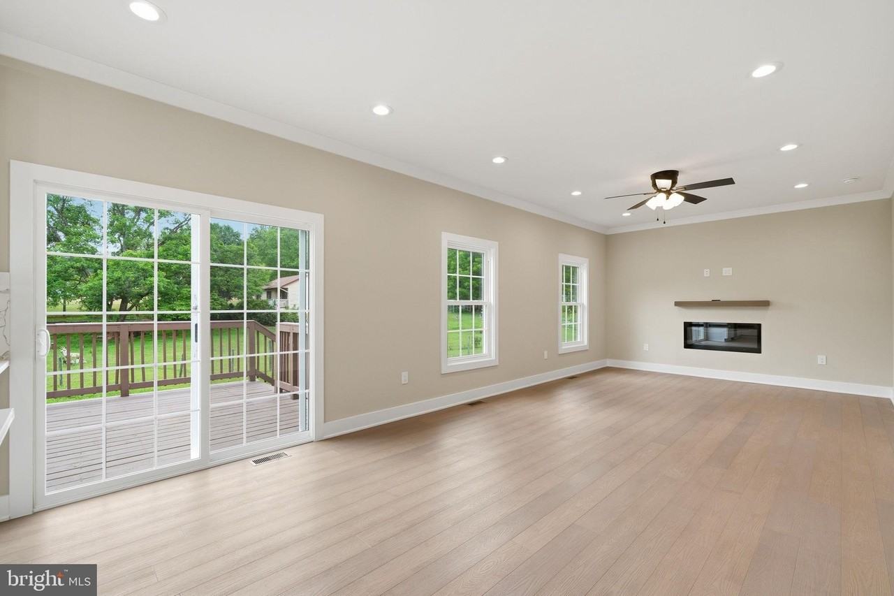 22 Rock Hill Church Rd - Photo 3 of 39