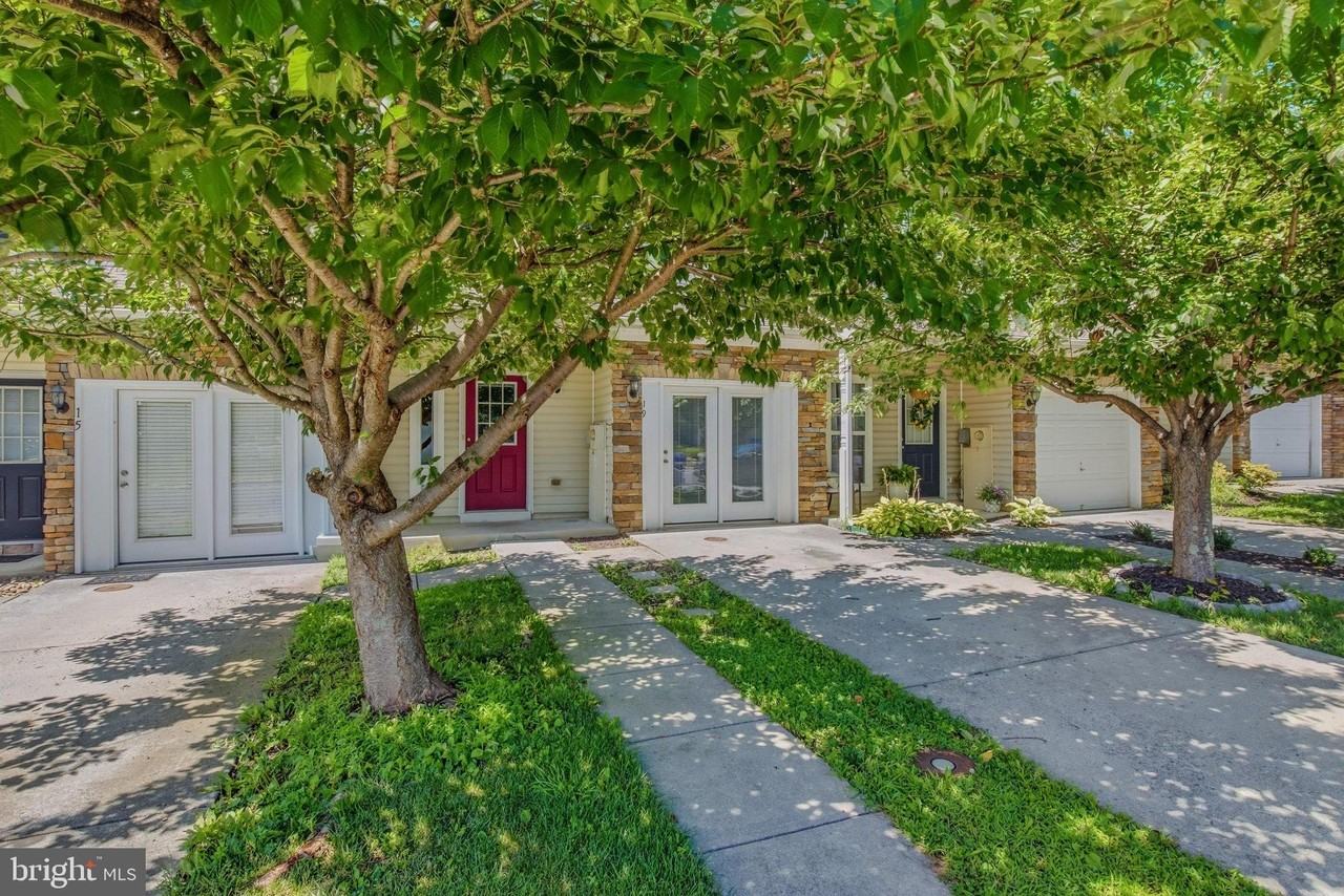 19 Ran Rue Dr - Photo 3 of 36