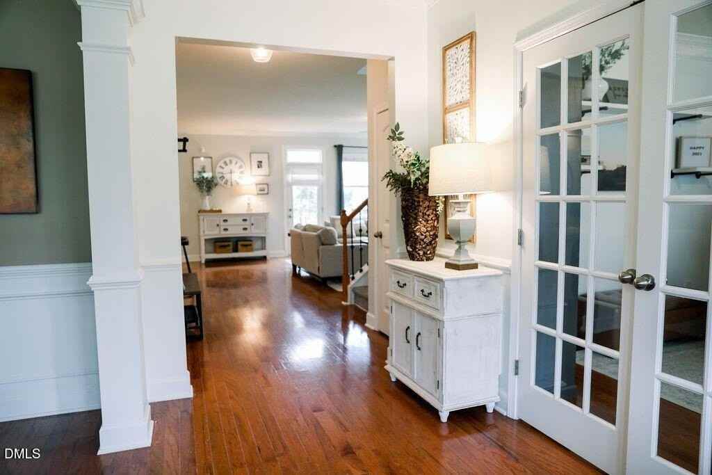 1116 Marshall Farm St - Photo 5 of 20