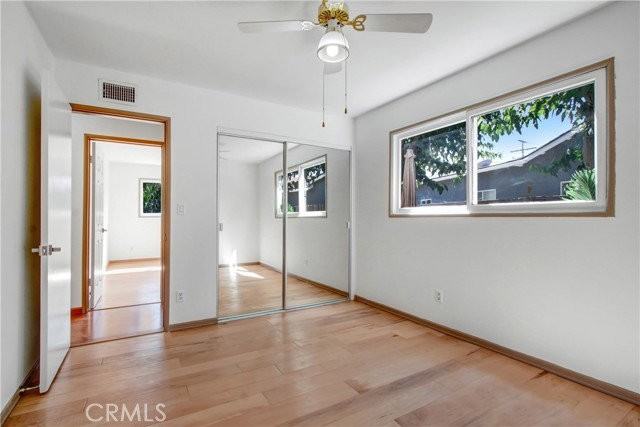 6904 Royer Ave - Photo 4 of 8