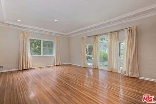 10574 Ashton Ave - Photo 4 of 7