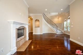 3838 Tilden Ave - Photo 4 of 8