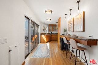8781 Lookout Mountain Ave - Photo 4 of 8