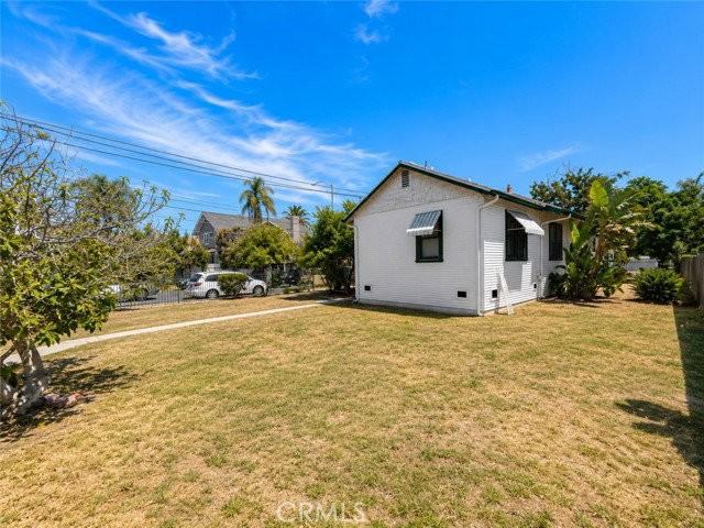 103S S Ardmore Ave - Photo 2 of 8