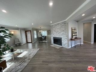 4439 Don Zarembo Dr - Photo 4 of 8