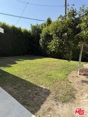 153 S Gramercy Pl - Photo 5 of 8