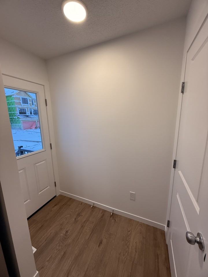 252 Marquis Blvd Ne - Photo 5 of 50