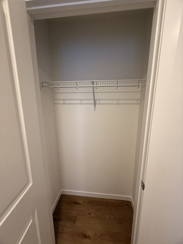 252 Marquis Blvd Ne - Photo 6 of 50