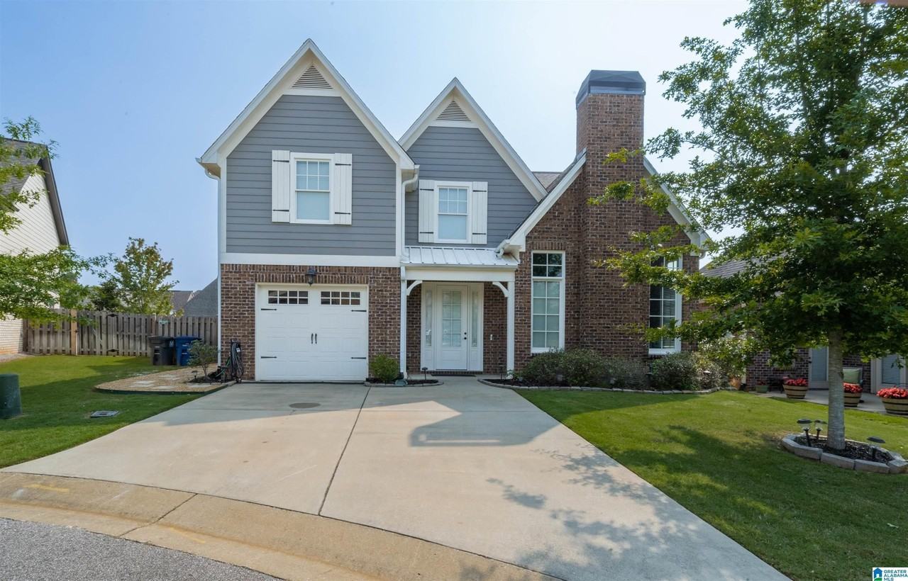 3205 Brookes Crossing Cir